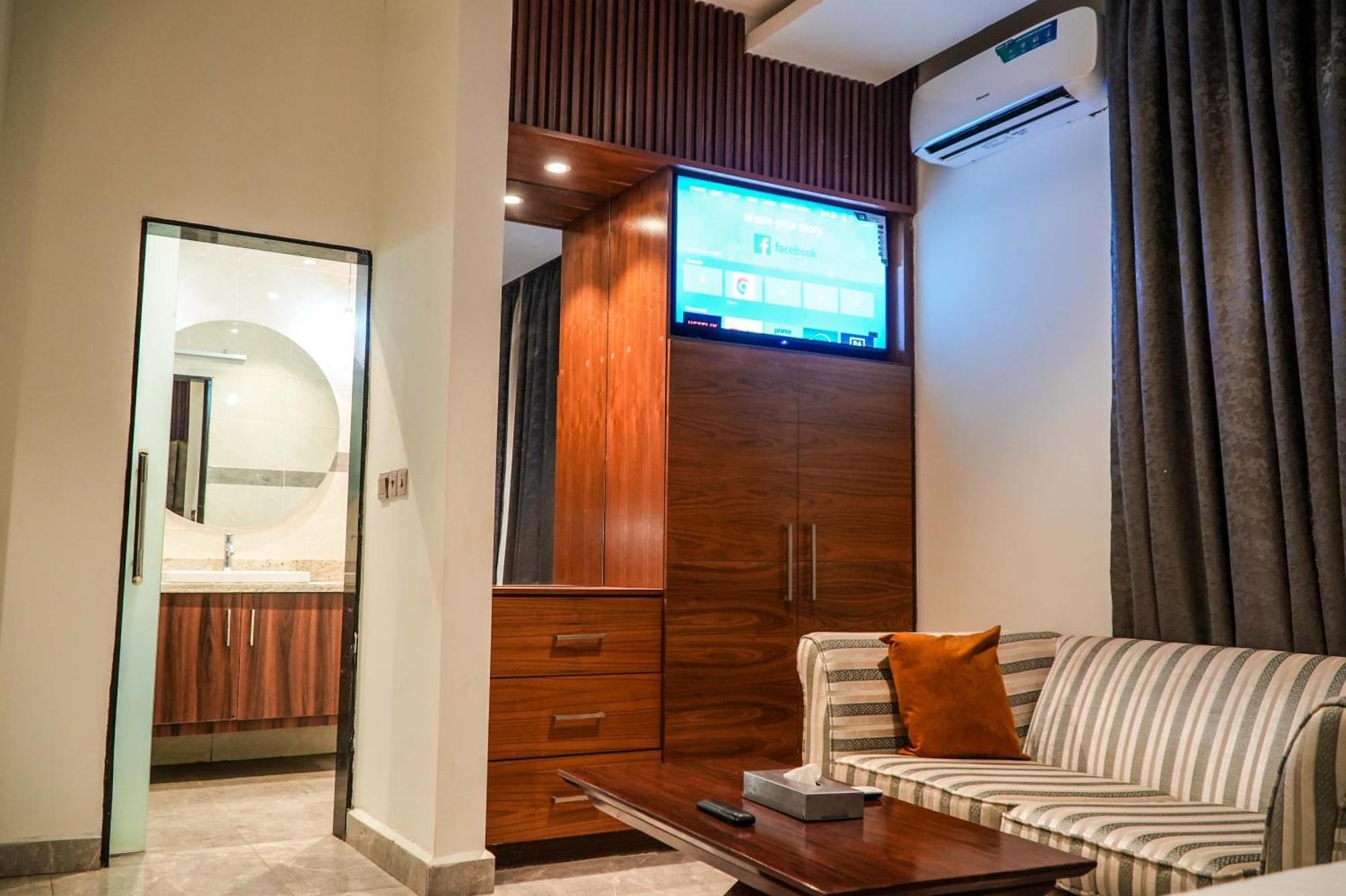 Amor Hotels Abuja Ngoại thất bức ảnh