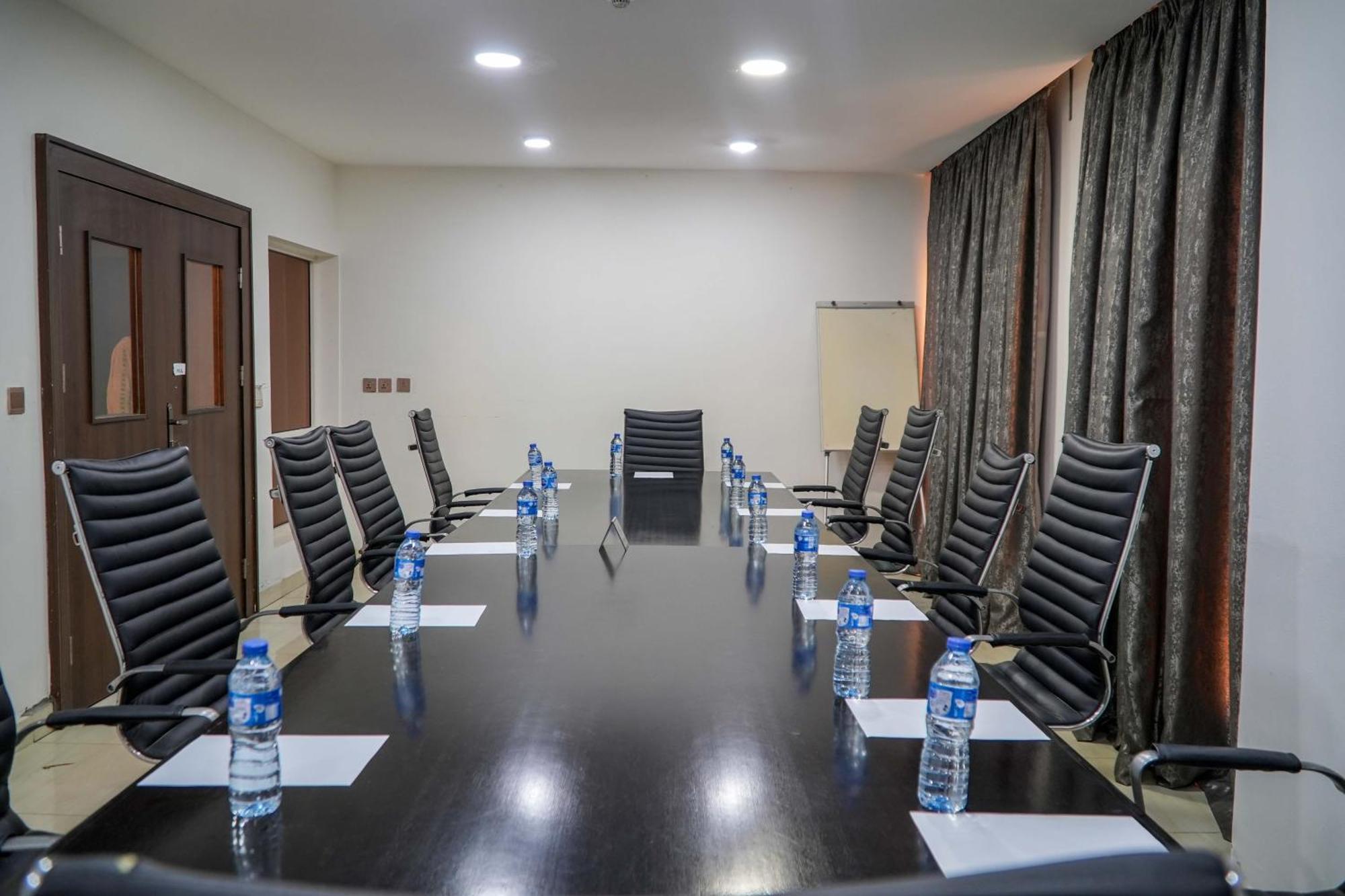 Amor Hotels Abuja Ngoại thất bức ảnh